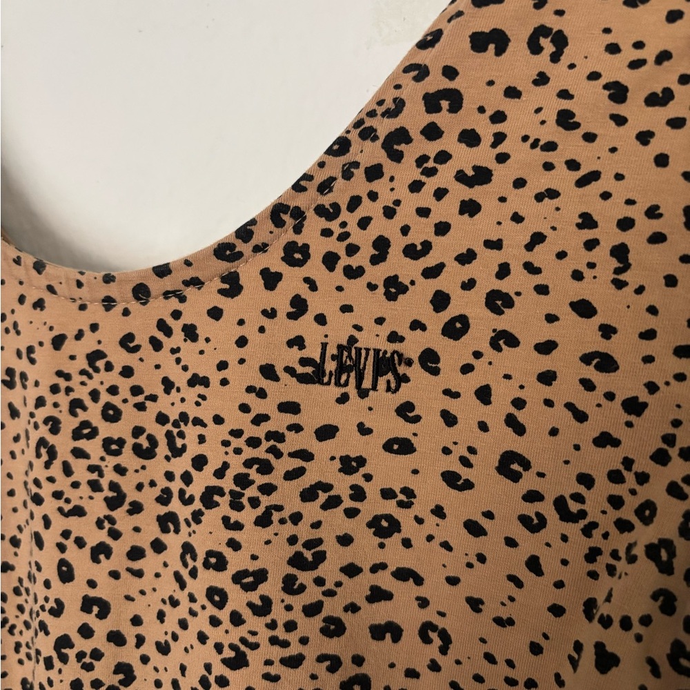 Levi's Tan Leopard Print Top - Picture 2 of 4